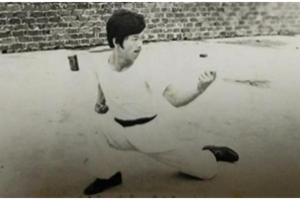 向玉晓(师从谌焱初,教学类传承人)